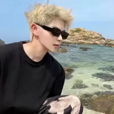 浦清忧